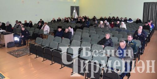 Утыз Имән һәм Иске Кади авылларында халык җыеннары үтте (ФОТОРЕПОРТАЖ)