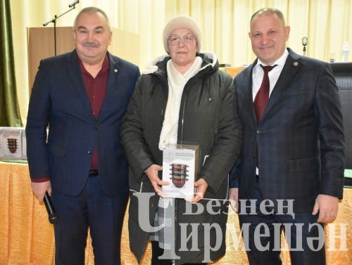 Утыз Имән һәм Иске Кади авылларында халык җыеннары үтте (ФОТОРЕПОРТАЖ)