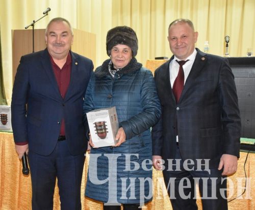 Утыз Имән һәм Иске Кади авылларында халык җыеннары үтте (ФОТОРЕПОРТАЖ)