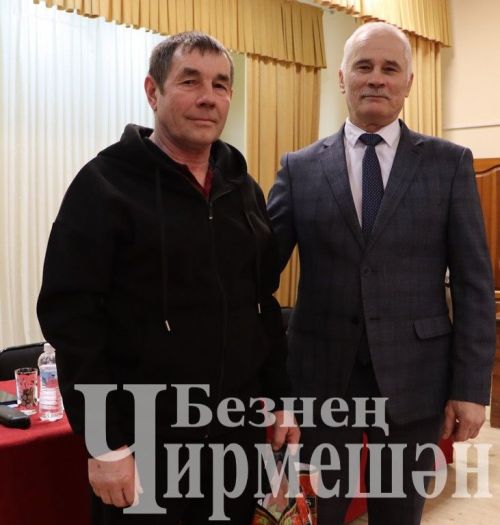 Иске Үтәмеш авылында халык җыены үтте (ФОТОРЕПОРТАЖ)