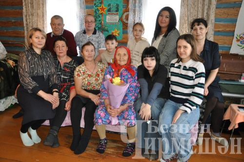 Яңа Элмәледән Зинаида Бочкова юбилеена авыл артистлары да килде (ФОТОРЕПОРТАЖ)
