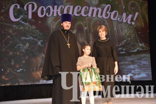 Чирмешәндәге Раштуа концертына читтән дә артистлар килде (ФОТОРЕПОРТАЖ)
