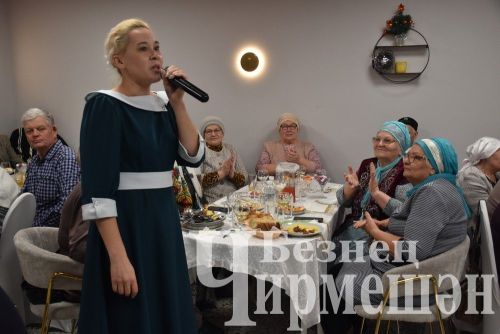 Чирмешәндә ветераннарны Чыршы бәйрәменә дәштеләр (ФОТОРЕПОРТАЖ)