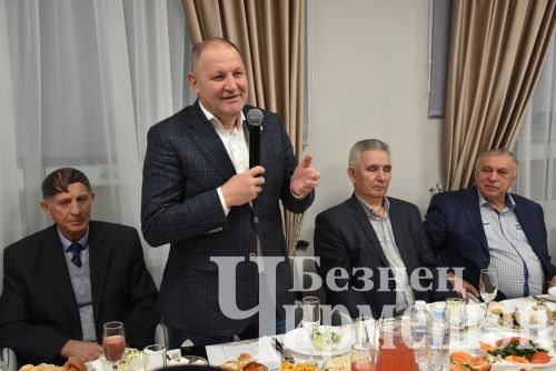 Чирмешәндә ветераннарны Чыршы бәйрәменә дәштеләр (ФОТОРЕПОРТАЖ)