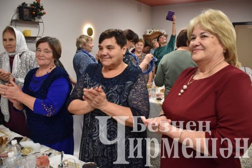 Чирмешәндә ветераннарны Чыршы бәйрәменә дәштеләр (ФОТОРЕПОРТАЖ)