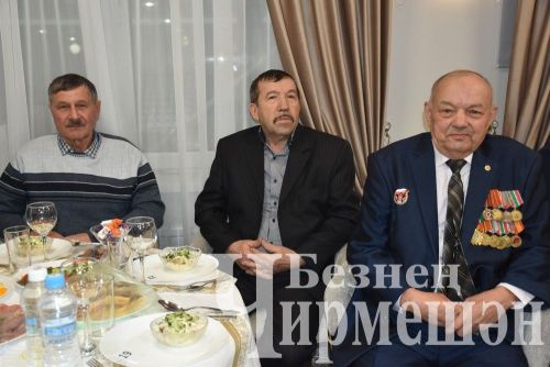 Чирмешәндә ветераннарны Чыршы бәйрәменә дәштеләр (ФОТОРЕПОРТАЖ)