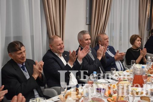 Чирмешәндә ветераннарны Чыршы бәйрәменә дәштеләр (ФОТОРЕПОРТАЖ)