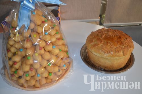 Чирмешәндәге авыл хуҗалыгы алдынгылары бәйрәмендә күпләрне бүләкләделәр (ФОТОРЕПОРТАЖ)