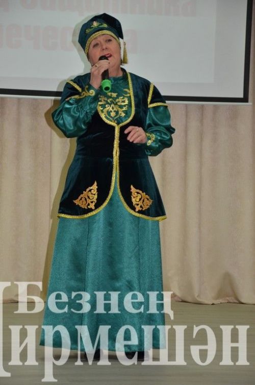 Югары Кәминкәдә өч авыл үзешчәннәре чыгыш ясады (ФОТОРЕПОРТАЖ)