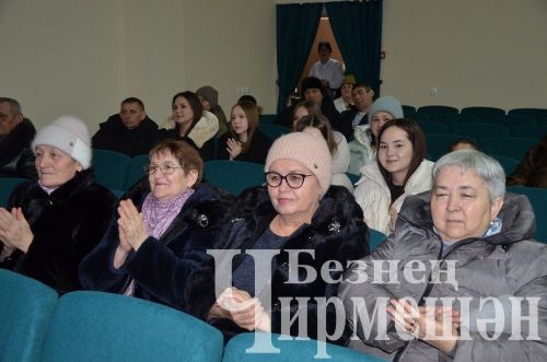 Югары Кәминкәдә өч авыл үзешчәннәре чыгыш ясады (ФОТОРЕПОРТАЖ)