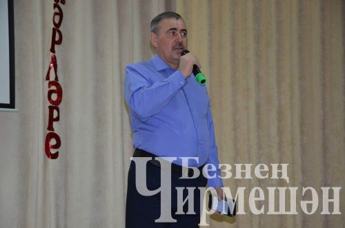 Югары Кәминкәдә өч авыл үзешчәннәре чыгыш ясады (ФОТОРЕПОРТАЖ)