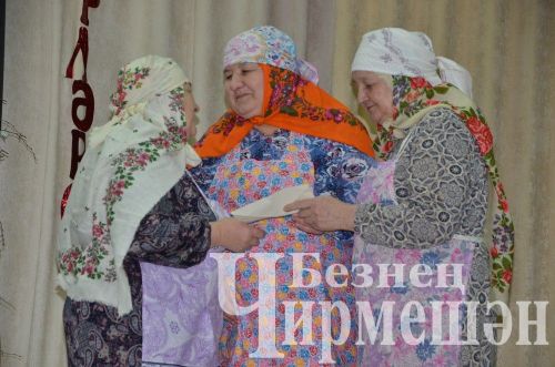 Югары Кәминкәдә өч авыл үзешчәннәре чыгыш ясады (ФОТОРЕПОРТАЖ)