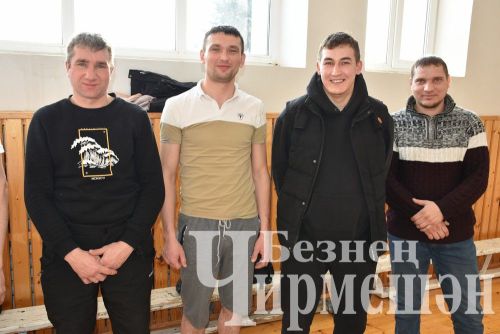 Чирмешән районында волейбол буенча ир-егетләр арасында җиңүче ачыкланды (ФОТОРЕПОРТАЖ)