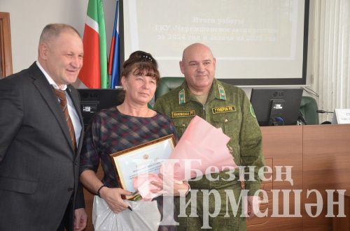 Чирмешән урманчыларының иң осталарын хезмәт коллективы җыенында бүләкләделәр (ФОТОРЕПОРТАЖ)