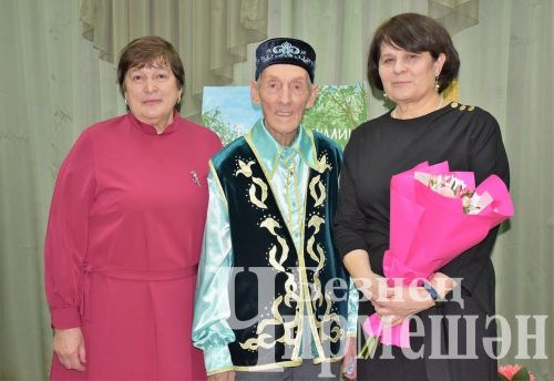 Иске Кади авылы турында яңа китап чыкты (ФОТОРЕПОРТАЖ)