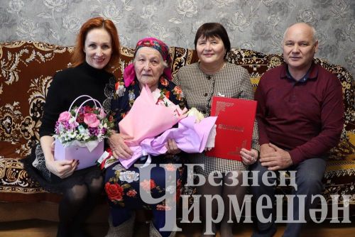 Лагеркадан Вера Гордеевага 90 яшь тулды (ФОТОРЕПОРТАЖ)