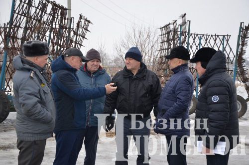 Чирмешән районында хуҗалыкларның кыр эшләренә әзерлеген район җитәкчелеге бәяли (ФОТОРЕПОРТАЖ)