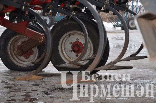Чирмешән районында хуҗалыкларның кыр эшләренә әзерлеген район җитәкчелеге бәяли (ФОТОРЕПОРТАЖ)