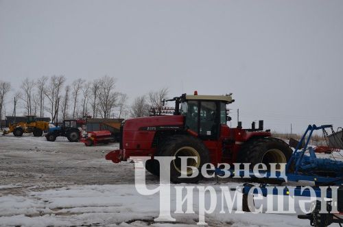 Чирмешән районында хуҗалыкларның кыр эшләренә әзерлеген район җитәкчелеге бәяли (ФОТОРЕПОРТАЖ)