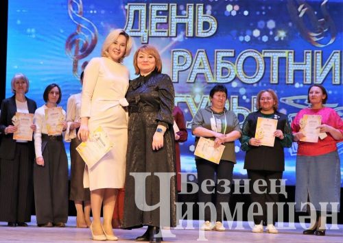 Чирмешәннең мәдәният хезмәткәрләре үзләренең һөнәри бәйрәмен үткәрделәр (ФОТОРЕПОРТАЖ)