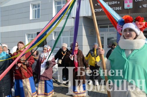 Чирмешәндә Май чабу бәйрәмен Амур ягында уздырдылар (ФОТОРЕПОРТАЖ)