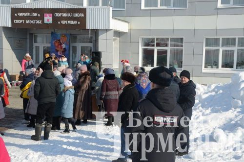 Чирмешәндә Май чабу бәйрәмен Амур ягында уздырдылар (ФОТОРЕПОРТАЖ)