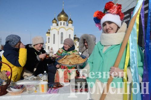 Чирмешәндә Май чабу бәйрәмен Амур ягында уздырдылар (ФОТОРЕПОРТАЖ)