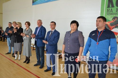 В Черемшане юные футболисты соревнуются в "Школьной футбольной лиге" (ФОТОРЕПОРТАЖ)