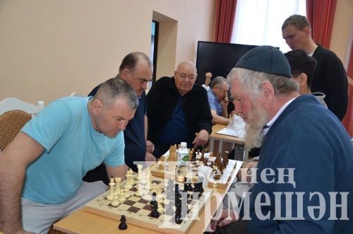 Чирмешәндә Евгений Зорин истәлегенә турнирда 140лап шахматчы катнашты (ФОТОРЕПОРТАЖ)