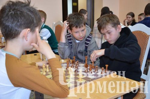 Чирмешәндә Евгений Зорин истәлегенә турнирда 140лап шахматчы катнашты (ФОТОРЕПОРТАЖ)