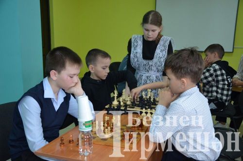 Чирмешәндә Евгений Зорин истәлегенә турнирда 140лап шахматчы катнашты (ФОТОРЕПОРТАЖ)