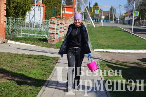 Чирмешәнлеләр бүгенге эш көнен өмәләрдән башлады  (ФОТОРЕПОРТАЖ)