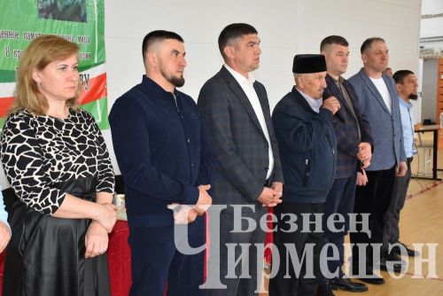 В Черемшане на турнире по борьбе в память об Ильясе Галимове приняли участие более 150 юных спортсменов (ФОТОРЕПОРТАЖ)