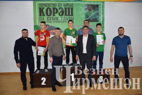 В Черемшане на турнире по борьбе в память об Ильясе Галимове приняли участие более 150 юных спортсменов (ФОТОРЕПОРТАЖ)