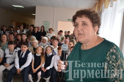 Бәркәтә мәктәбендә "Соңгы кыңгырау" мизгелләре (ФОТОРЕПОРТАЖ)
