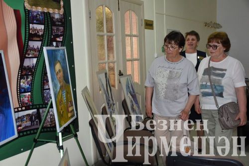 В Черемшане открылась выставка картин Файзулхака Вильданова (ФОТОРЕПОРТАЖ)