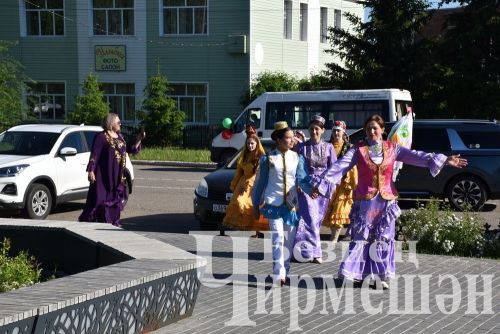 Чирмешәндә Сабан туена сөлге җыйдылар (ФОТОРЕПОРТАЖ)