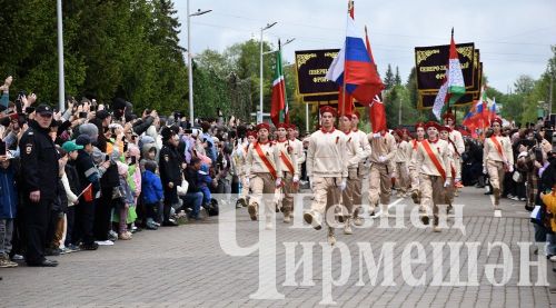 Чирмешәндә Җиңү көненә багышланган парад (ФОТОРЕПОРТАЖ)