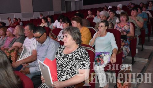 Чирмешән районының социаль тармак хезмәткәрләрен хөрмәтләделәр (ФОТОРЕПОРТАЖ)