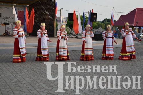 В Черемшане прошли торжественные мероприятия по случаю Дня России (ФОТОРЕПОРТАЖ)