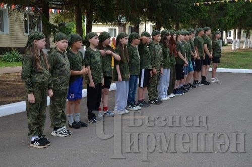 В лагере "Солнечный" торжественно открыли первую смену (ФОТОРЕПОРТАЖ)