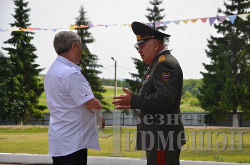В лагере "Солнечный" торжественно открыли первую смену (ФОТОРЕПОРТАЖ)