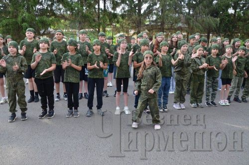В лагере "Солнечный" торжественно открыли первую смену (ФОТОРЕПОРТАЖ)