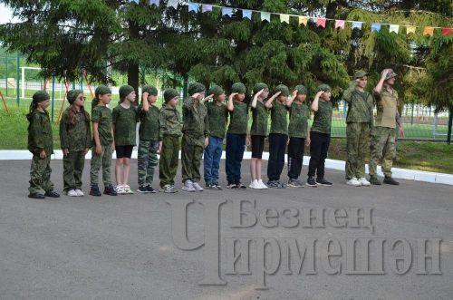 В лагере "Солнечный" торжественно открыли первую смену (ФОТОРЕПОРТАЖ)