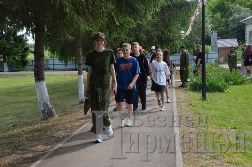 В лагере "Солнечный" торжественно открыли первую смену (ФОТОРЕПОРТАЖ)