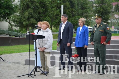 В Черемшанском районе почтили память героев и зажгли свечи у Вечного огня (ФОТОРЕПОРТАЖ)