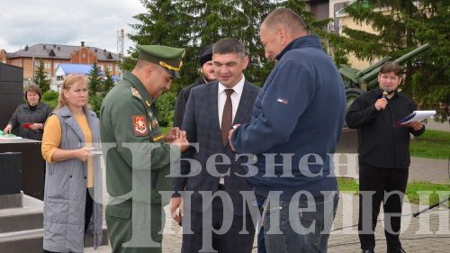 Чирмешәндә хәрби хәрәкәтләр ветераннары көненә багышланган митинг үтте (ФОТОРЕПОРТАЖ)