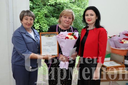 Чирмешән районы медицина хезмәткәрләрен бүләкләделәр (ФОТОРЕПОРТАЖ)