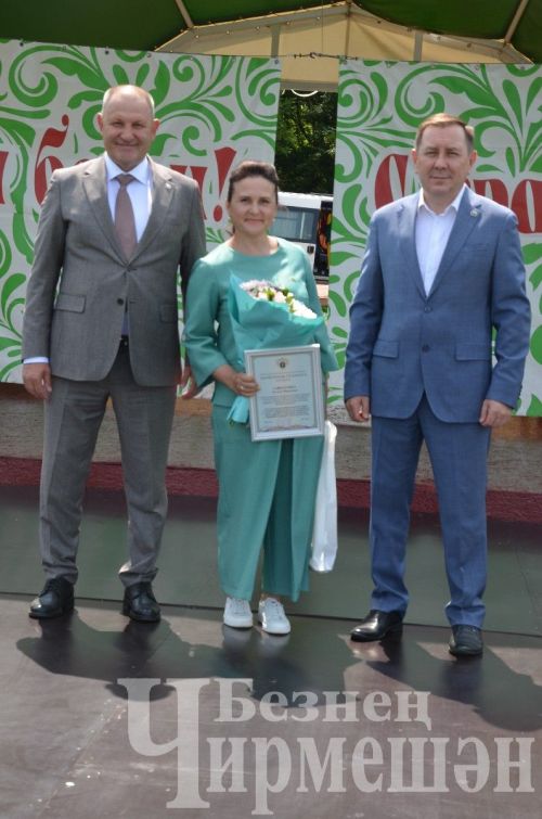 Чирмешән Сабан туе: кыр батыры мини-тракторга ия (ФОТОРЕПОРТАЖ)