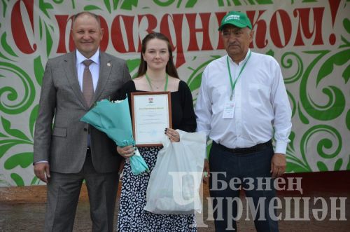Чирмешән Сабан туе: кыр батыры мини-тракторга ия (ФОТОРЕПОРТАЖ)